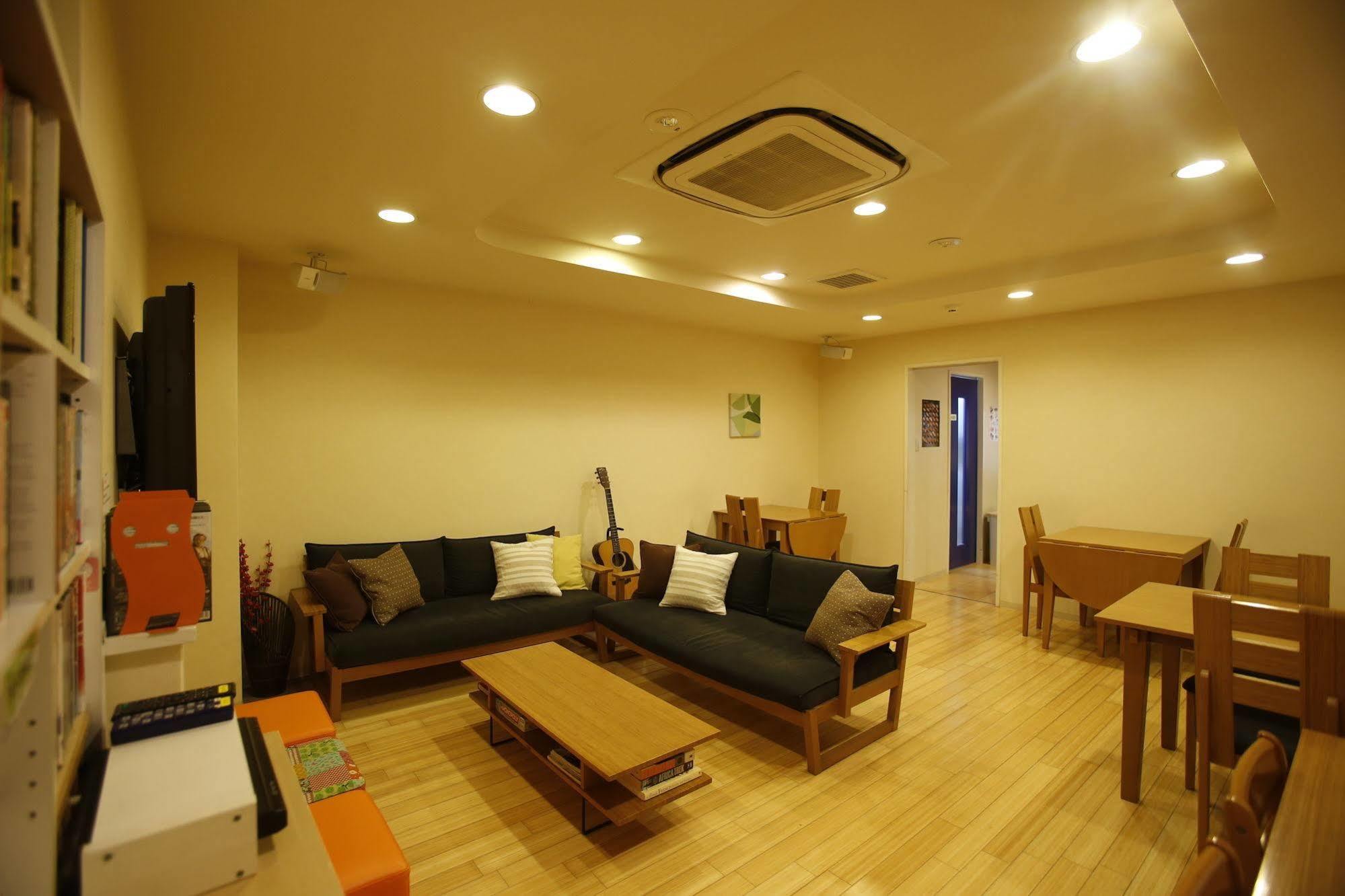 K'S House Hiroshima - Travelers Hostel Dış mekan fotoğraf